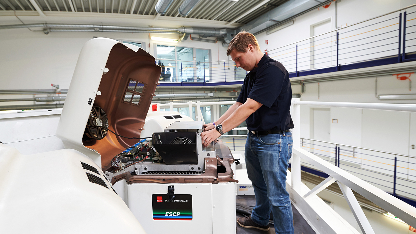 case study lms blended learning kundenreferenz lufthansa aviation training